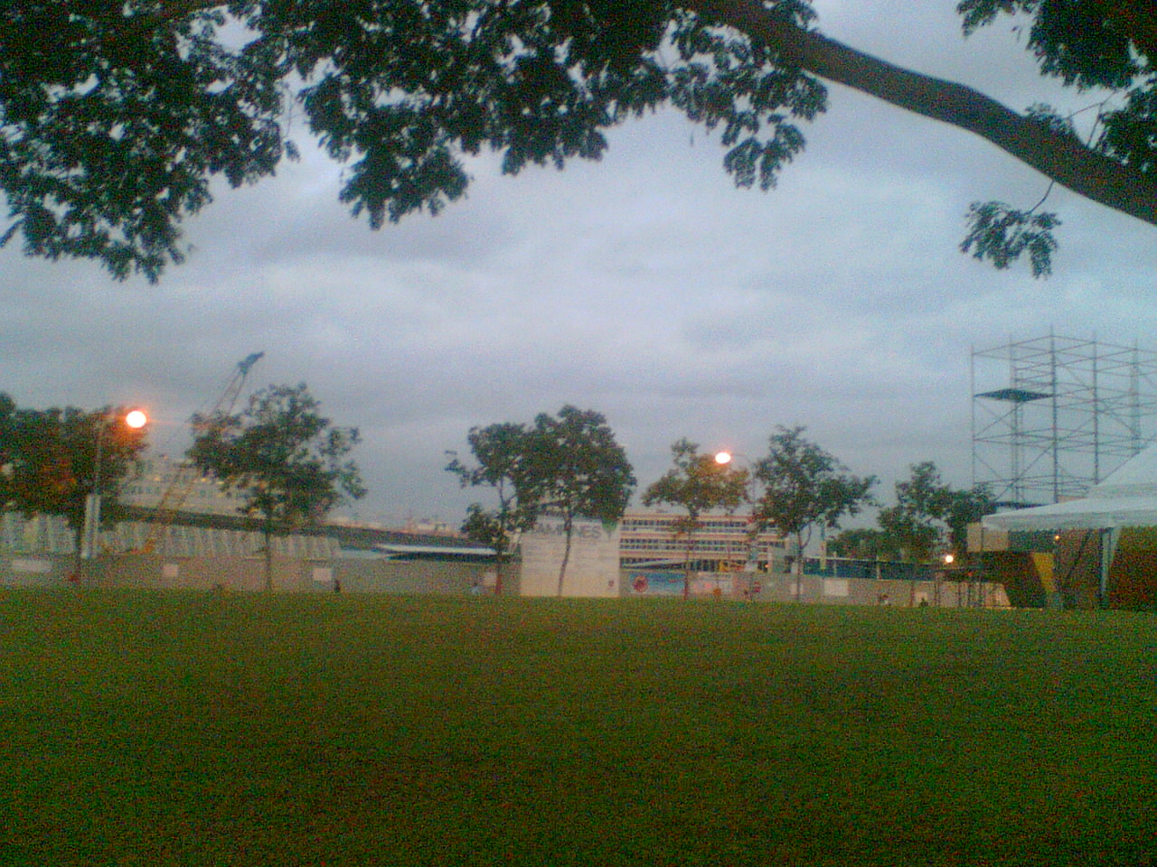 Dbs Building Tampines Demolition In 2007