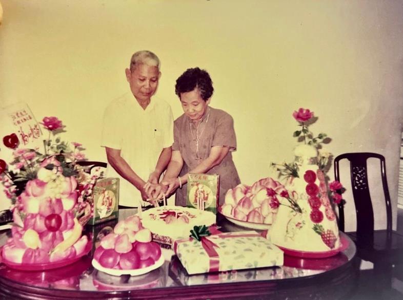 Longevity Buns & Longevity Noodles For Father's (80Th) Birthday In 1999